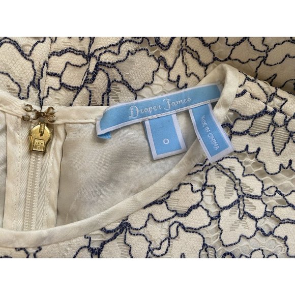 Draper James Lace Dress Womens 0 Ivory Blue Lined Embroidered Bell Sleeve 9528 - Picture 8 of 9